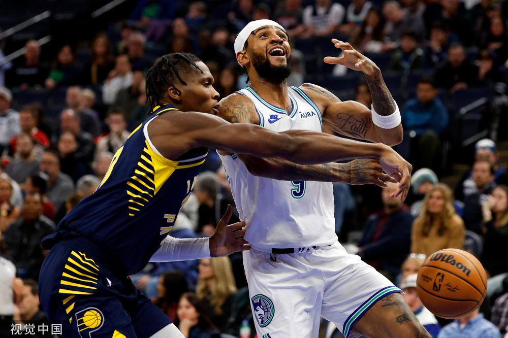 人期待的四 人期待的四